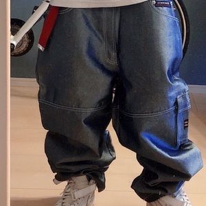 Meet your Posher, Dwight